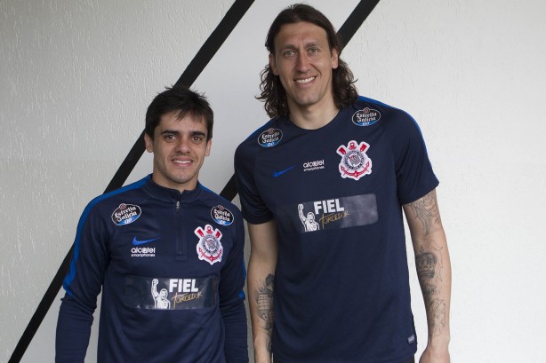Fagner e Cássio estarão com a Seleção Brasileira na Copa