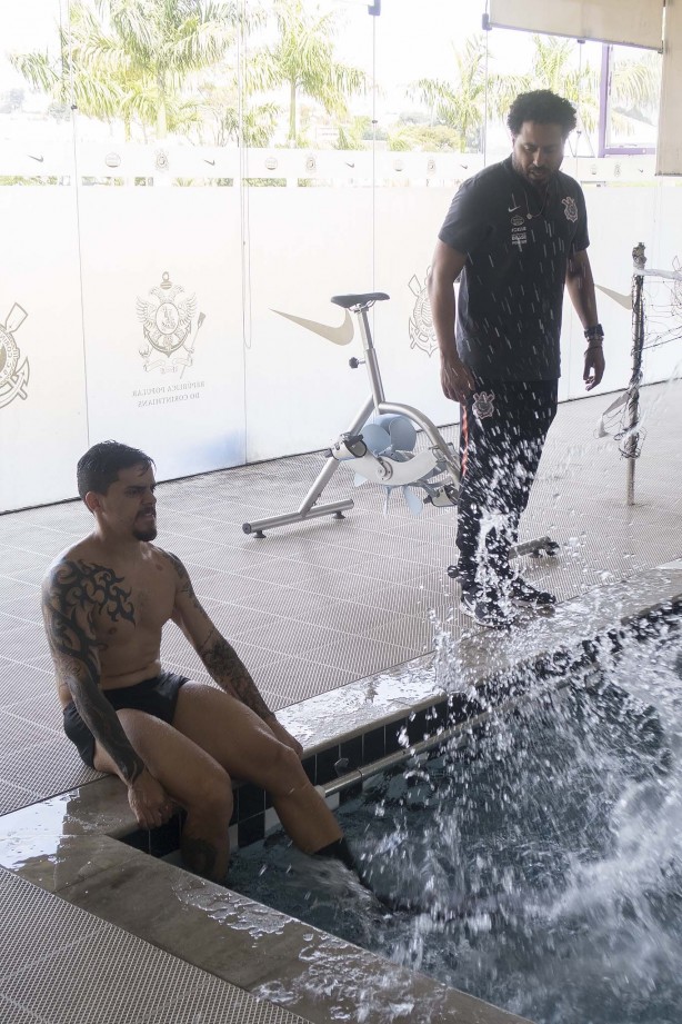 Fagner vem se recuperando de lesão