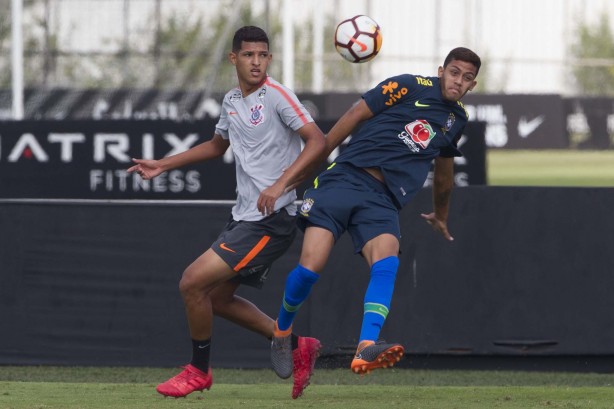 Matheus Matias não foi bem jogo-treino com a seleção sub-20, no CT Joaquim Grava