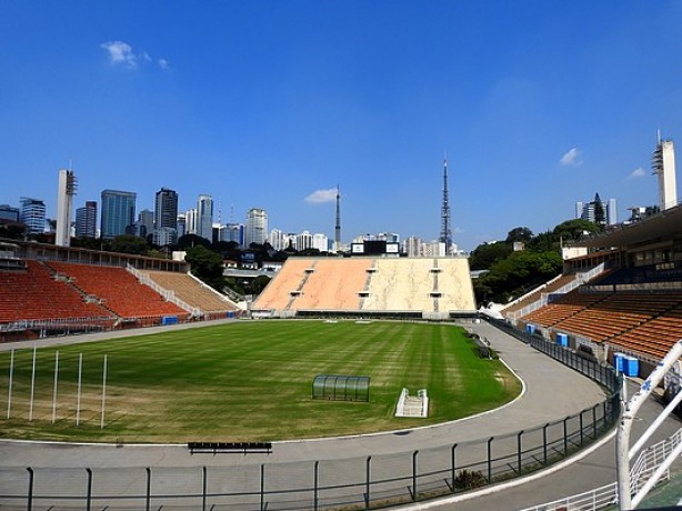  possvel dar uma espiada no Pacaembu durante a exposio