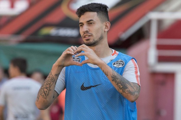 Pedro Henrique no treino no estádio Metropolitano de Lara, na Venezuela