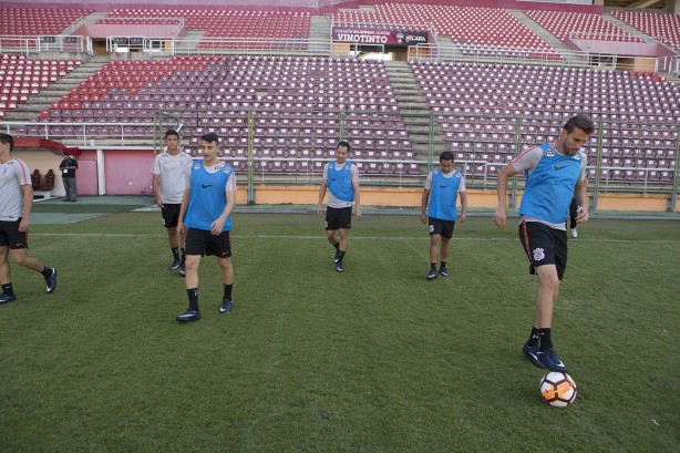Teve treino nesta tarde no estádio do Deportivo Lara