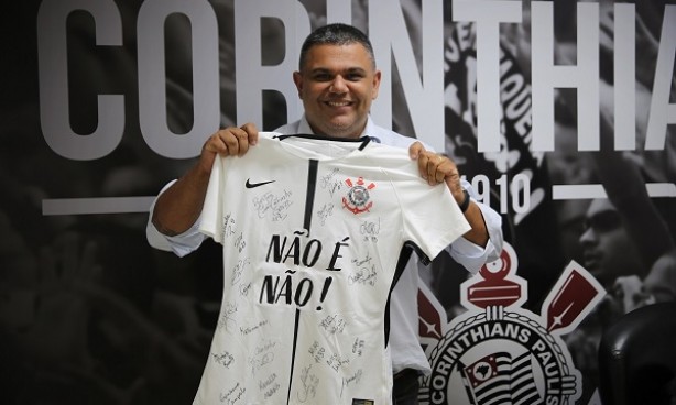 Tiago Oliveira  gerente de comunicao do Corinthians