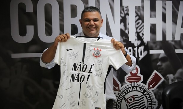 Tiago Oliveira é gerente de comunicação do Corinthians