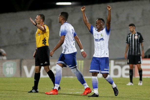 Santo André virou para cima do Corinthians no Paulistão-18