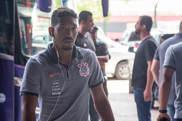 Léo Príncipe voltou a ser relacionado por Loss para ir aos jogos