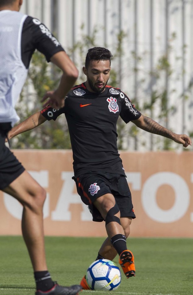 Clayson deve voltar ao time; Jogador ficou bom tempo fora por conta de lesão