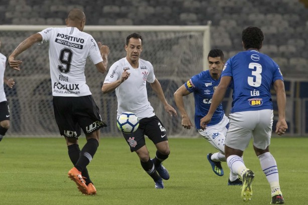 Corinthians venceu por 2 a 0 partida amistosa contra o Cruzeiro, no Mineirão