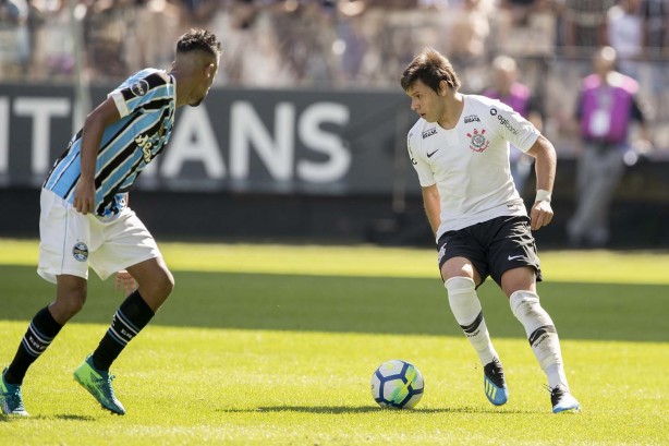 O paraguaio Angel Romero durante amistoso contra o Grêmio, na Arena Corinthians