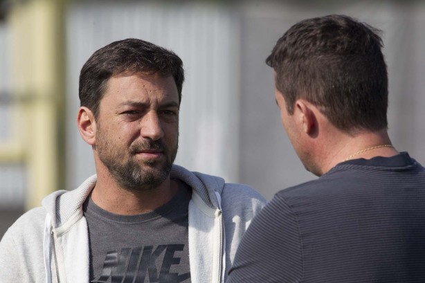 Duílio Monteiro esteve presente no treino de reapresentação do elenco desta segunda-feira