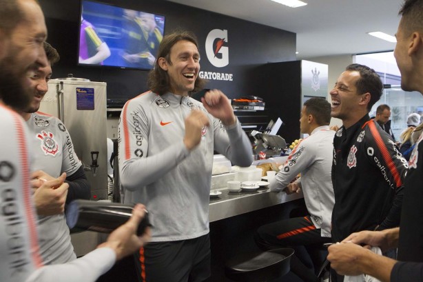 Cássio está de volta da Seleção e já se reapresentou no Corinthians