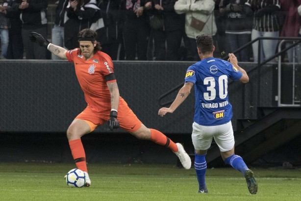 O goleiro Cássio durante amistoso contra o Cruzeiro, na Arena Corinthians