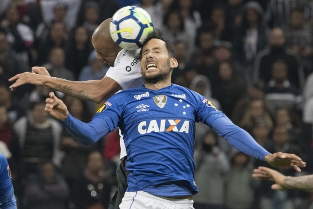 Roger passou em branco contra o Cruzeiro, em partida amistosa na Arena Corinthians