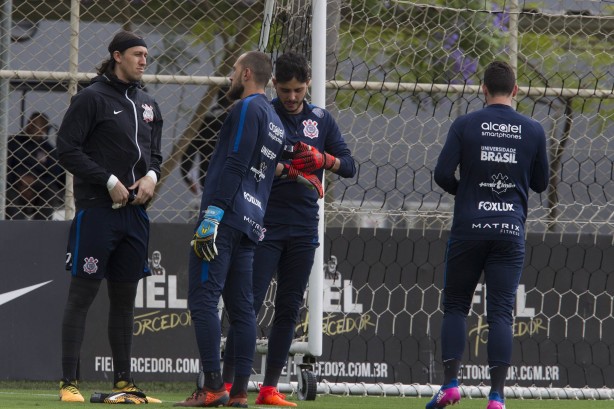 Vidotto com Cássio, Walter e Caíque, antes de ser afastado pela diretoria