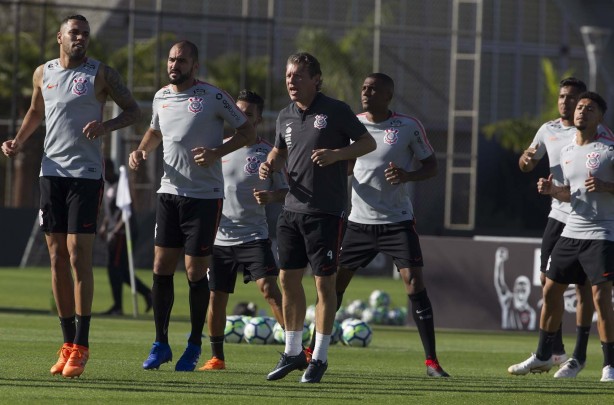 No CT Joaquim Grava, elenco treinou pela primeira vez após vitória contra o Botafogo