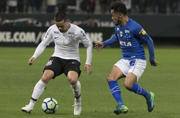 Lateral Fagner durante partida contra o Cruzeiro, pelo Brasileirão 2018