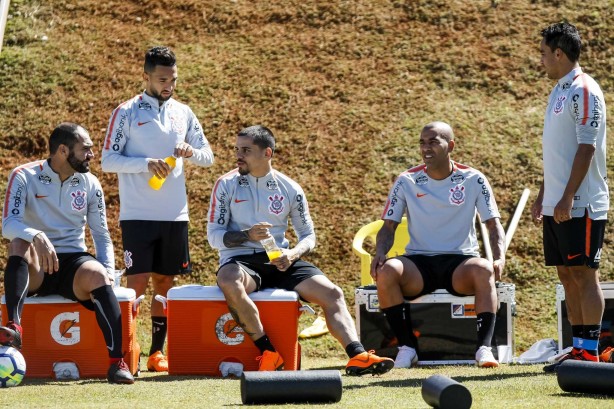 Elenco treinou no CT do Brasiliense, para o jogo contra o Vasco