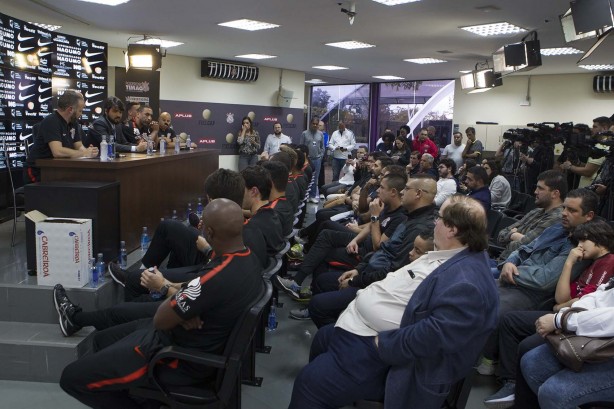 Corinthians apresentou sua equipe de vôlei para temporada 2018