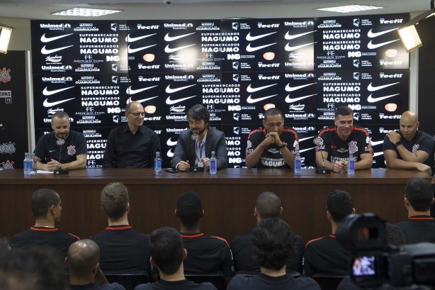 Equipe de vôlei do Corinthians para temporada 2018 foi oficialmente apresentada