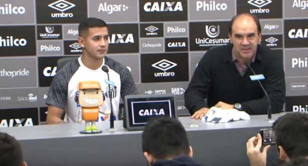 Amigo de Romero, Derlis González foi apresentado no Santos nesta quinta