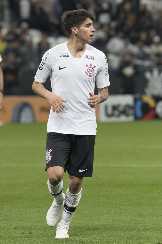 Ángelo Araos na partida contra a Chapecoense, sua primeira com a camisa do Timão