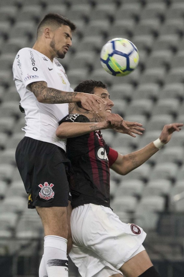Pedro Henrique durante jogo contra o Atlético-PR, na Arena Corinthians