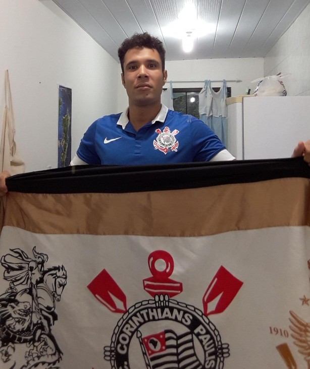 Bruno Neto é torcedor fanático do Corinthians por influência do avô
