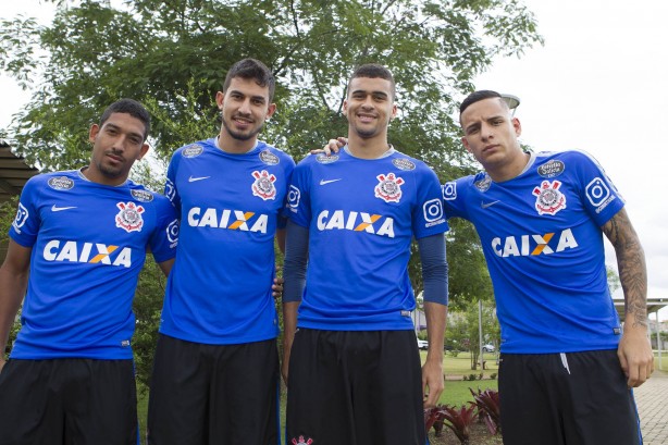 Lo Prncipe, Pedro Henrique, Lo Santos e Guilherme Arana no fim de 2016