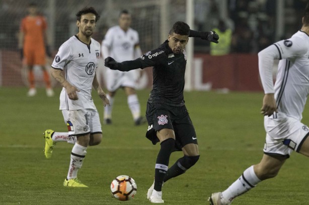 Gabriel foi expulso contra o Colo-Colo, no Chile, pela Libertadores 2018