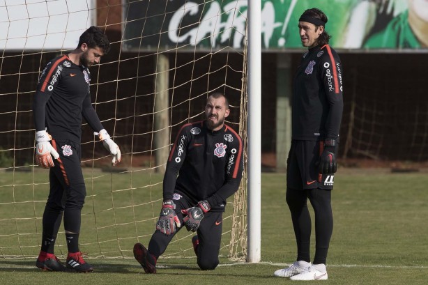 Caíque, Walter e Cássio no treino em Chapecó; O último antes do jogo contra a Chapecoense