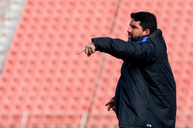 Eduardo Barroca comandou o empate com o Palmeiras, pelo Brasileiro Sub-20