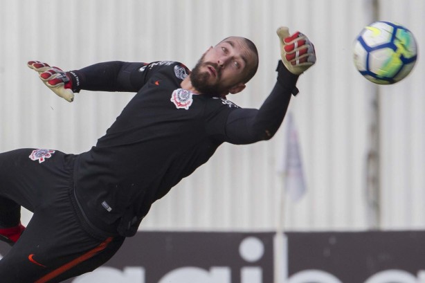Para enfrentar o Fluminense, Water treina no CT Joaquim Grava