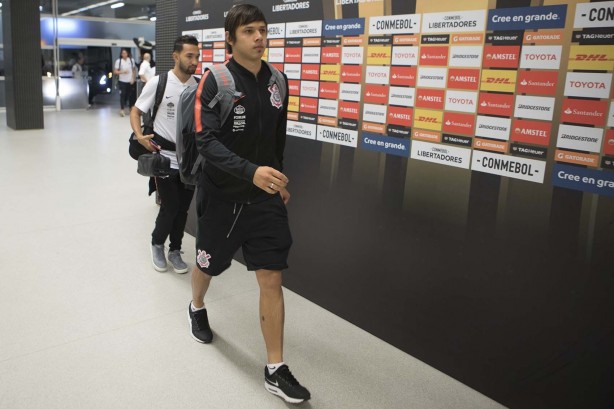 Romero chegando na Arena para a partida contra o Colo-Colo
