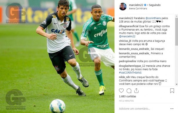 Marciel escolheu fotos para dar parabéns ao Corinthians