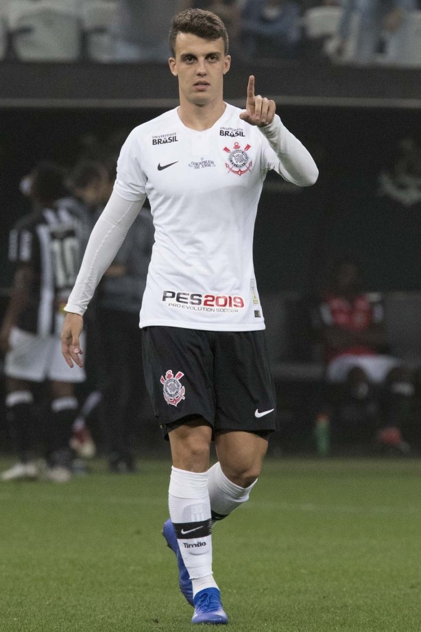 Rodrigo Figueiredo ganhou chance contra o Atlético-MG, na Arena Corinthians