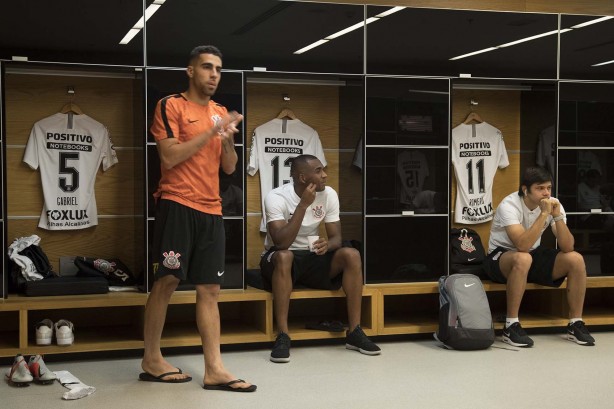 Gabriel, Marllon e Romero antes de enfrentar o Atlético-MG pelo Brasileirão