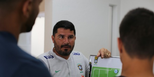 Eduardo Barroca é auxiliar de Carlos Amadeu na Seleção Sub-20
