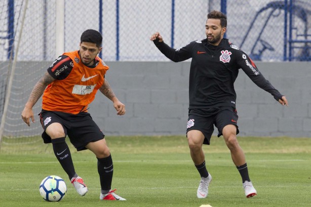 Jogadores se preparam para o duelo contra o Ceará, na próxima quarta-feira