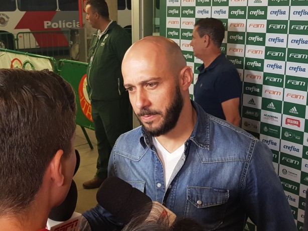 Alessandro conversou com a imprensa antes do Dérbi deste domingo