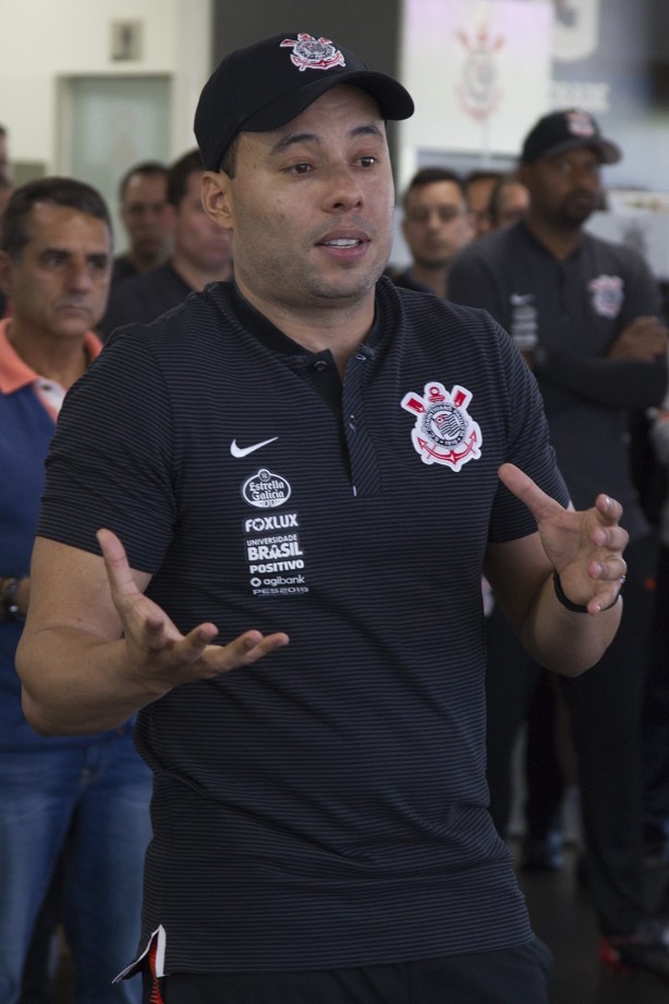 Apresentação de Jair Ventura