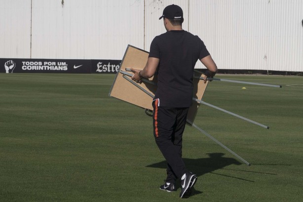 Jair Ventura é o novo técnico do Corinthians