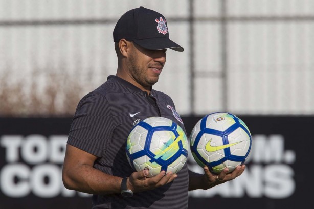 Acompanhou o treino desta terça-feira no CT