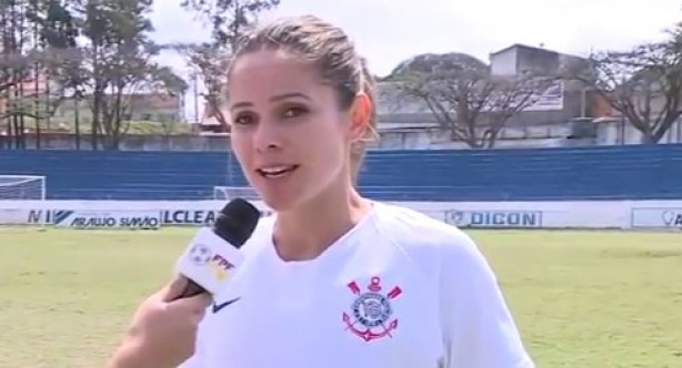 Zagueira Érika foi estreante na partida e abriu o placar para o Corinthians