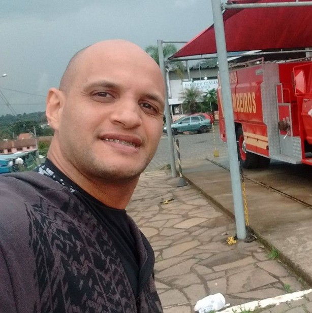 Thiago é bombeiro no Mato Grosso do Sul
