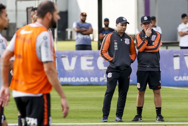 Jair Ventura comandou o treino de reapresentação do elenco após a virada sobre o Sport