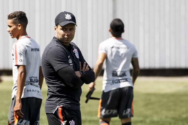 Jair Ventura terá a semana livre para poder preparar a equipe para o duelo contra o Internacional