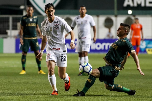 O jovem Mateus Vital foi titular diante o América-MG