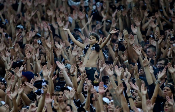 Torcida fez linda festa na Arena Corinthians, pela semifinal da Copa do Brasil, contra o Flamengo