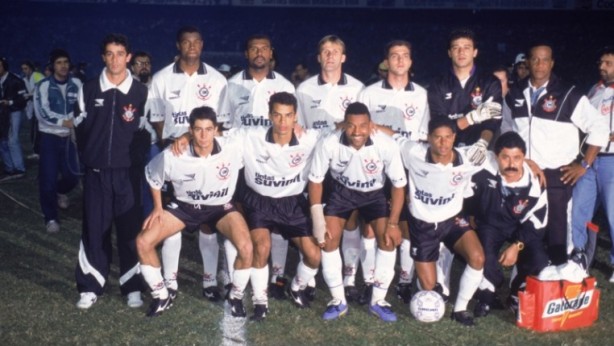 Em 1995, Timo foi campeo indito da Copa do BR aps oito vitrias e dois empates