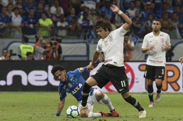 Romero atuando contra o Cruzeiro, pelo primeiro jogo da final da Copa do Brasil, contra o Cruzeiro